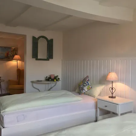 Holiday home In Bracht Mit Garten Rauschenberg
